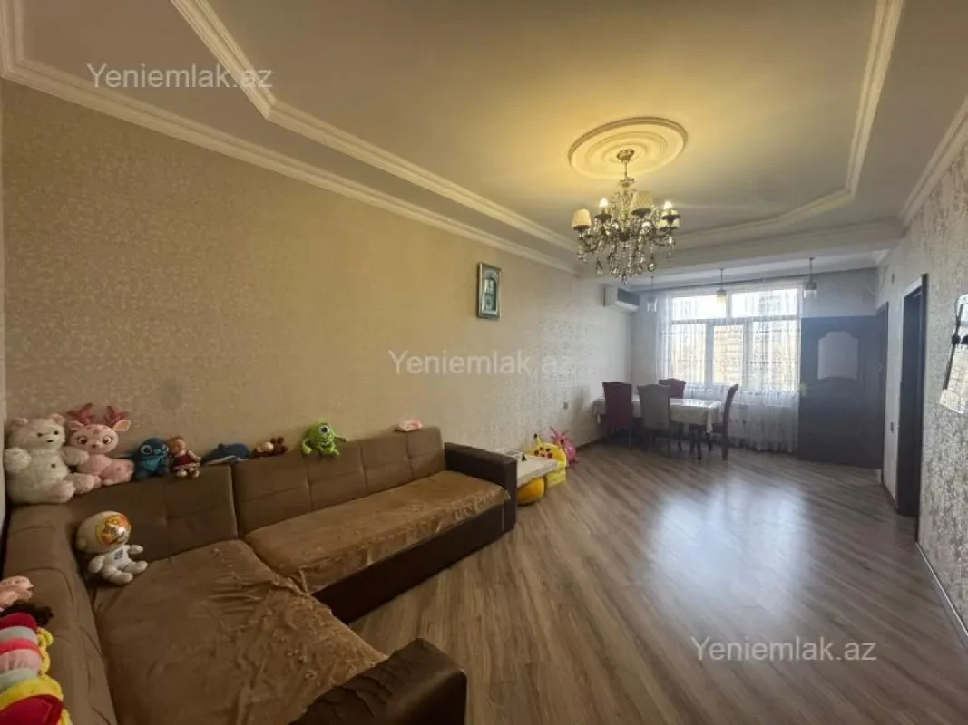 Satılır 3 otaqlı yeni tikili 70 m²