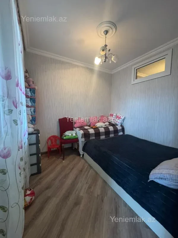 Satılır 3 otaqlı yeni tikili 70 m²