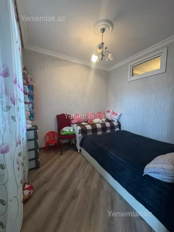 Satılır 3 otaqlı yeni tikili 70 m²
