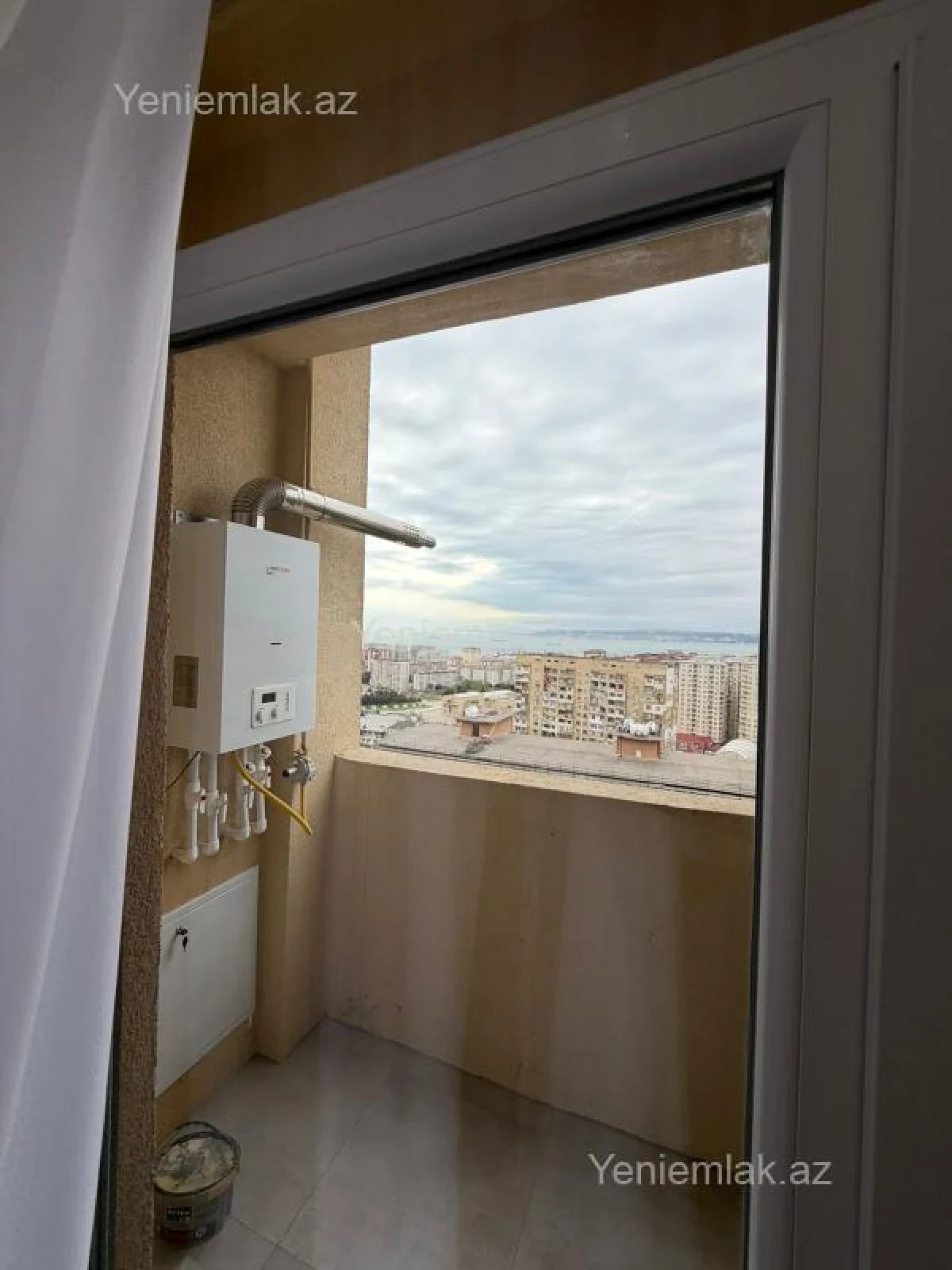 Satılır 3 otaqlı yeni tikili 80 m²