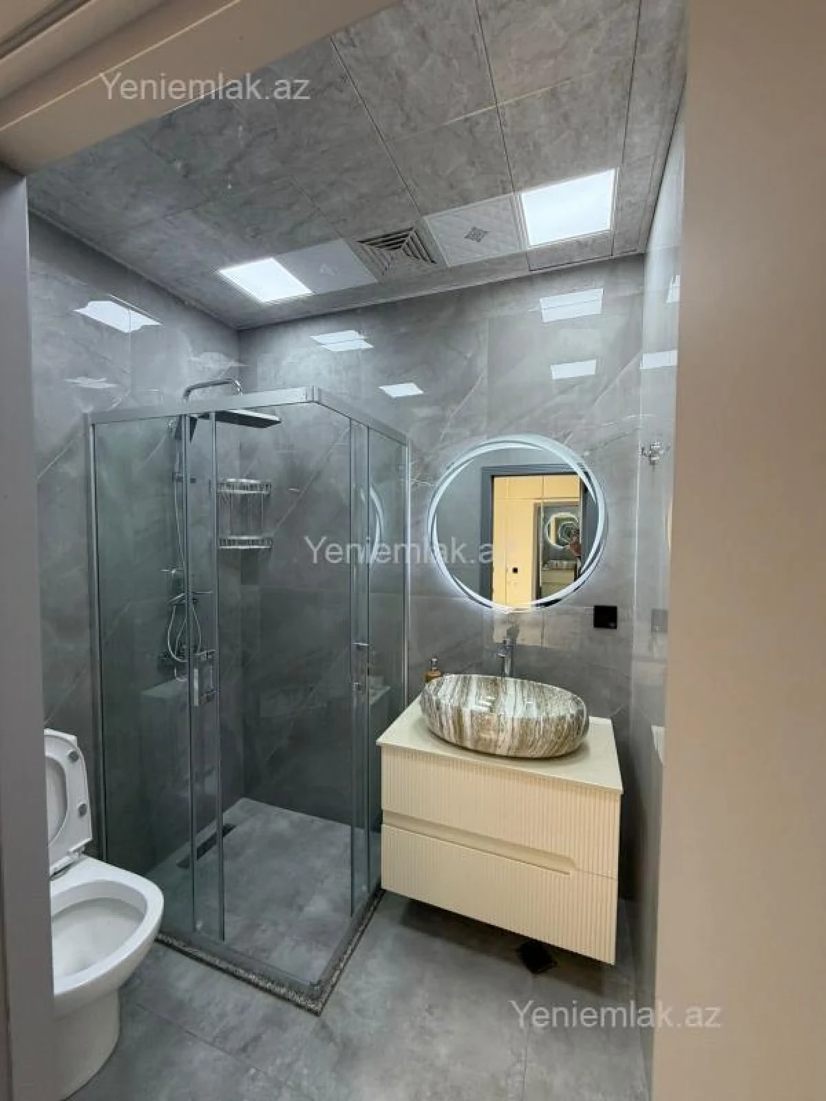 Satılır 3 otaqlı yeni tikili 80 m²