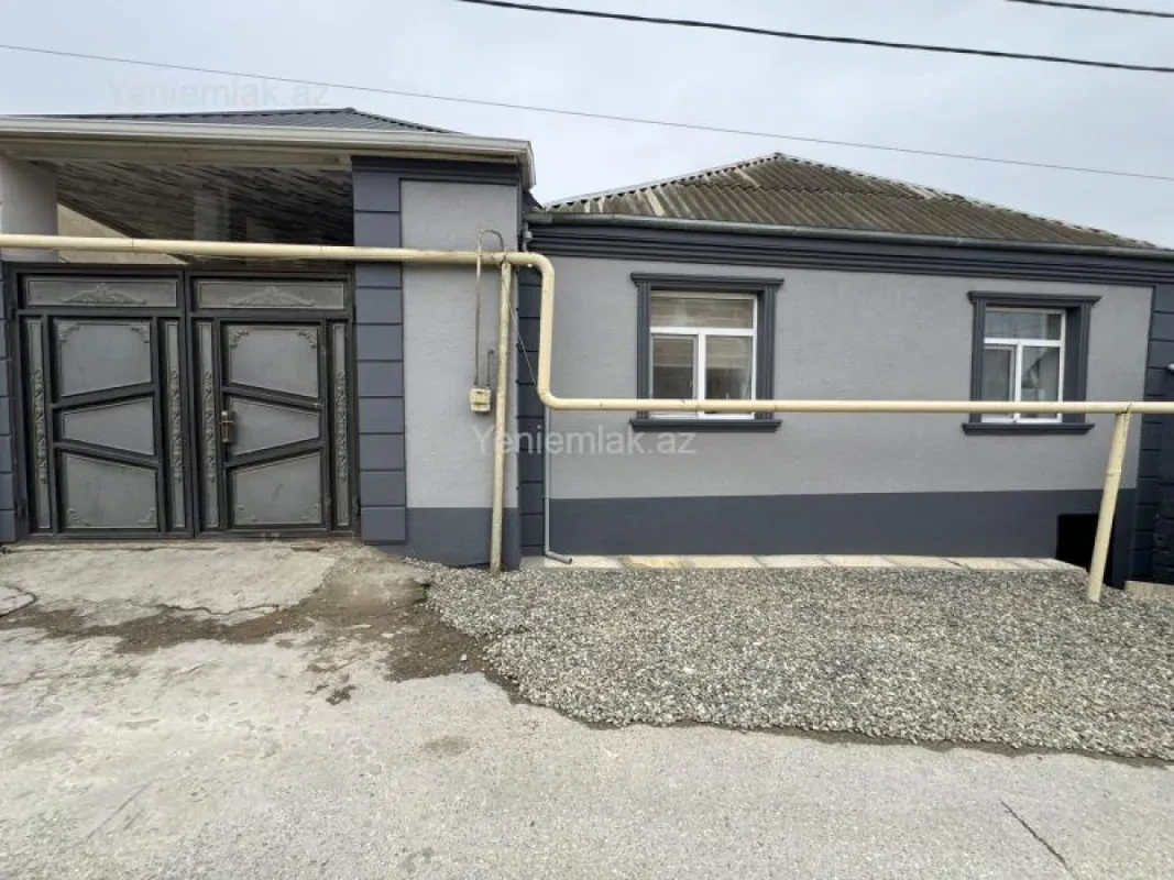 Satılır 4 otaqlı həyət evi 120 m²