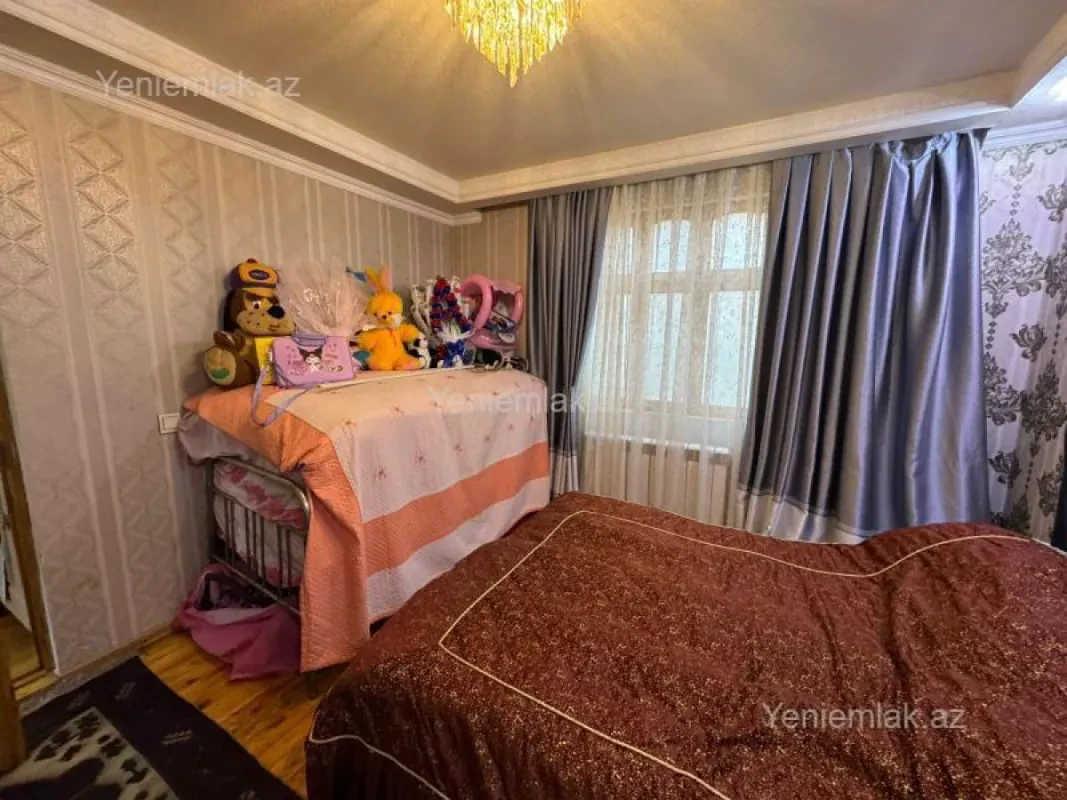 Satılır 4 otaqlı həyət evi 120 m²