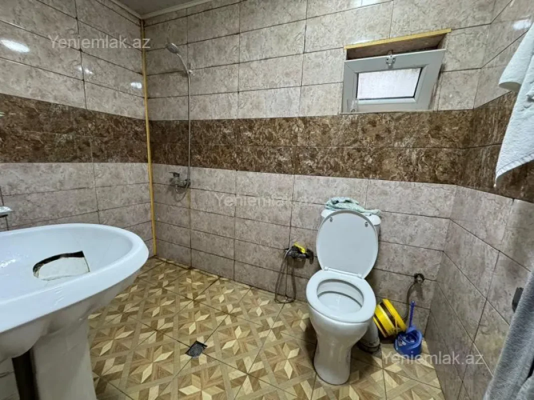 Satılır 4 otaqlı həyət evi 120 m²