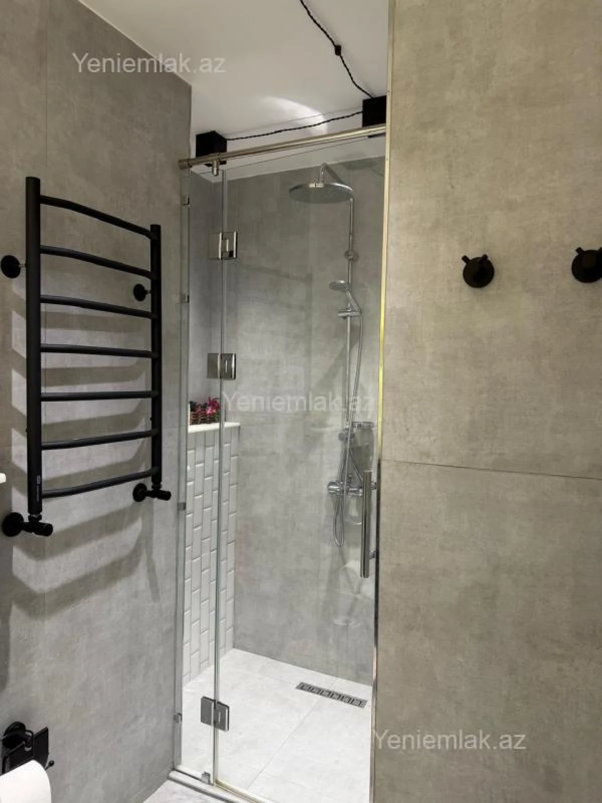Satılır 1 otaqlı yeni tikili 38 m²