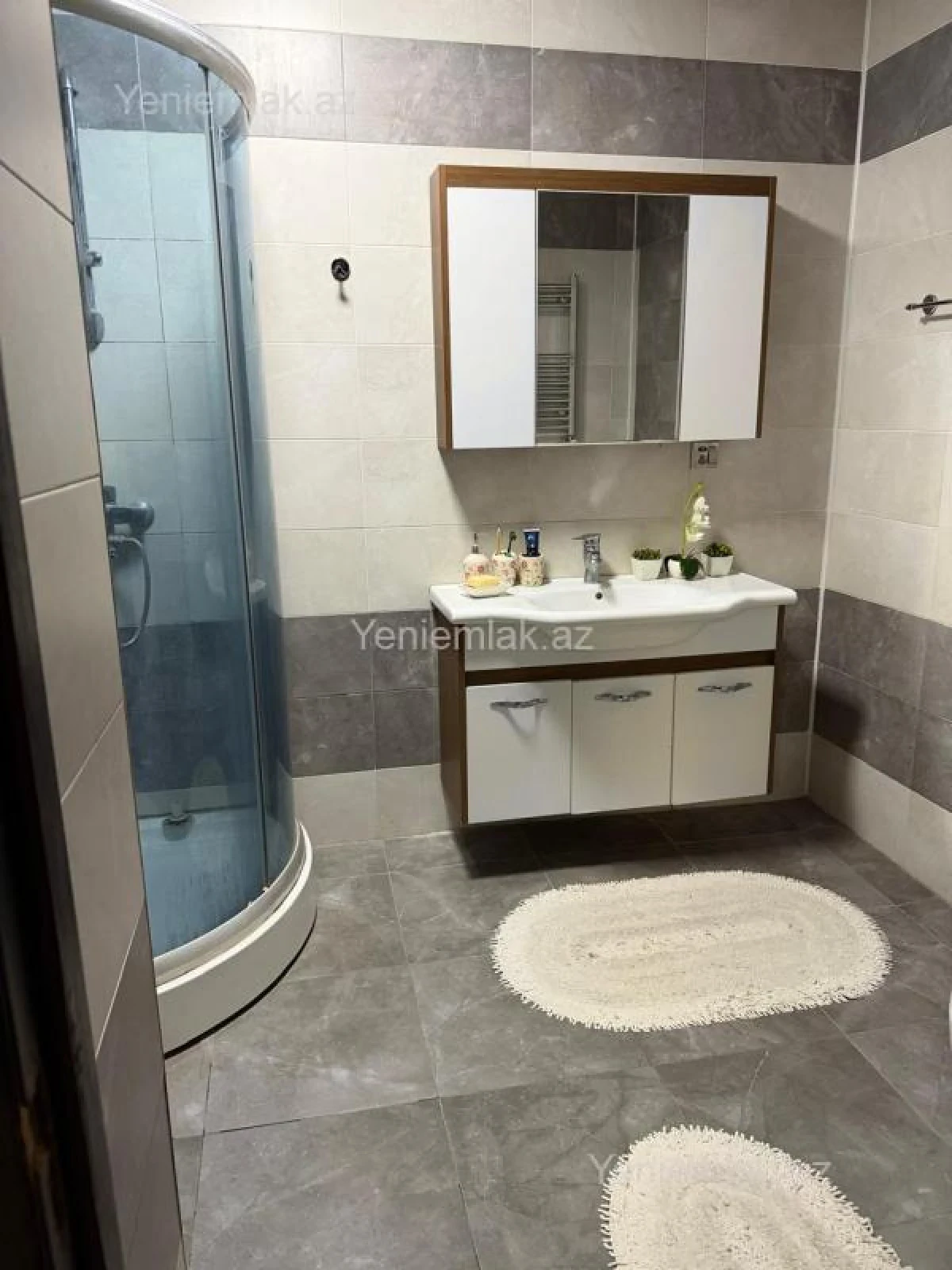 Satılır 3 otaqlı yeni tikili 90 m²