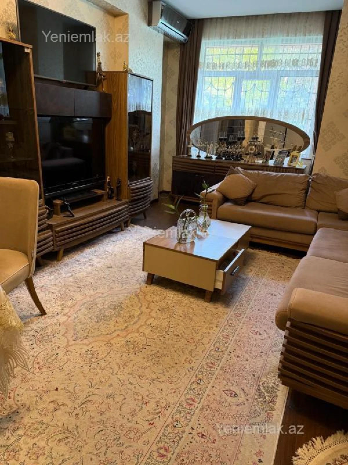 Satılır 3 otaqlı yeni tikili 90 m²