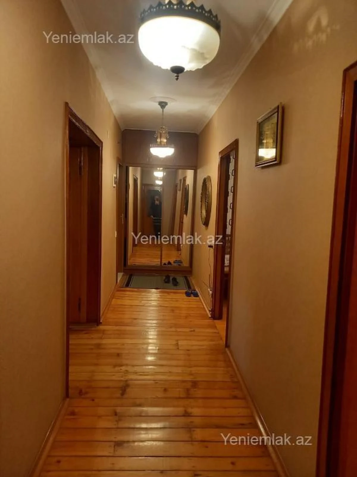 Satılır 5 otaqlı köhnə tikili 110 m²