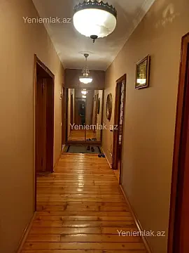 Satılır 5 otaqlı köhnə tikili 110 m²