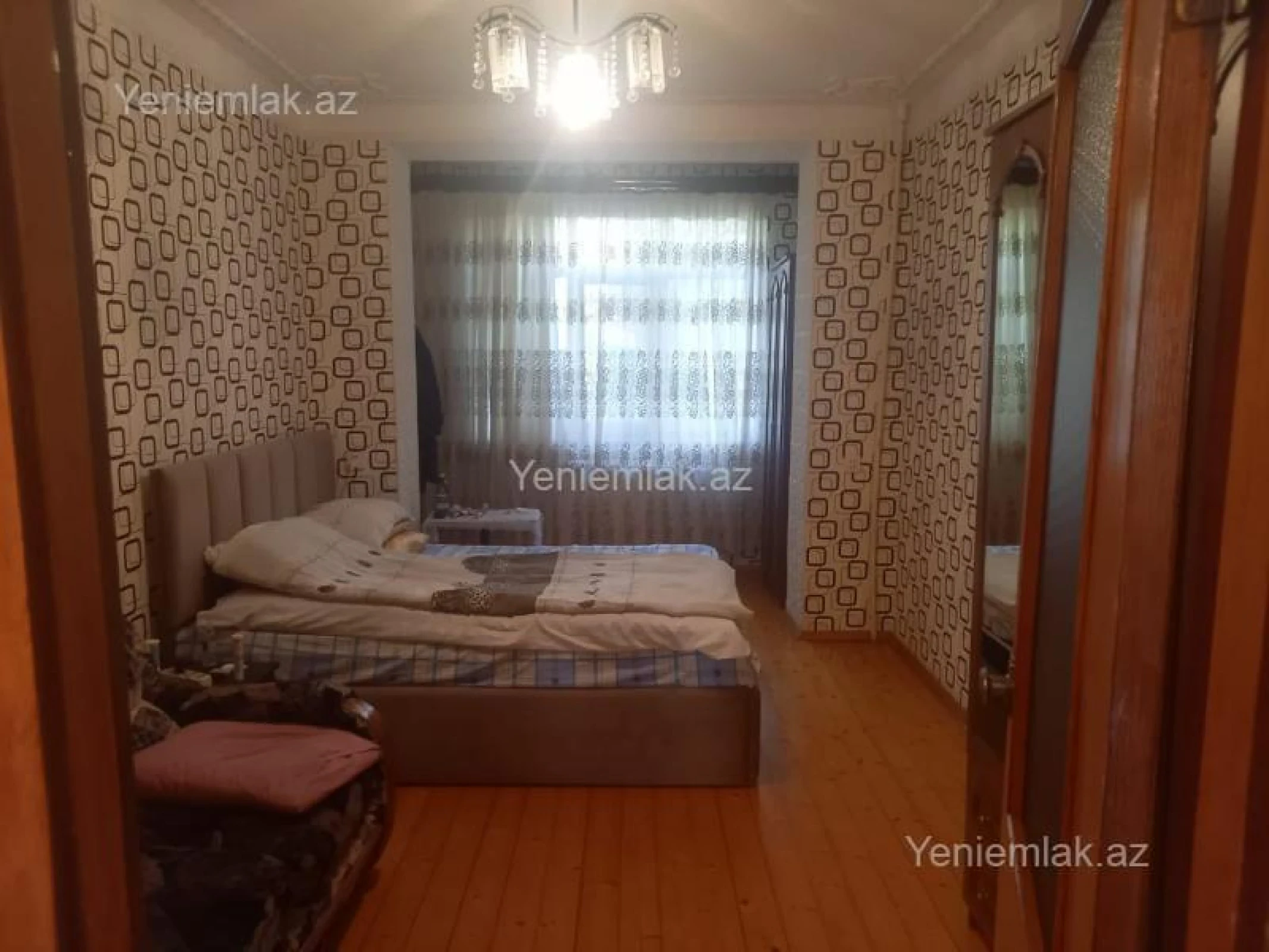 Satılır 5 otaqlı köhnə tikili 110 m²