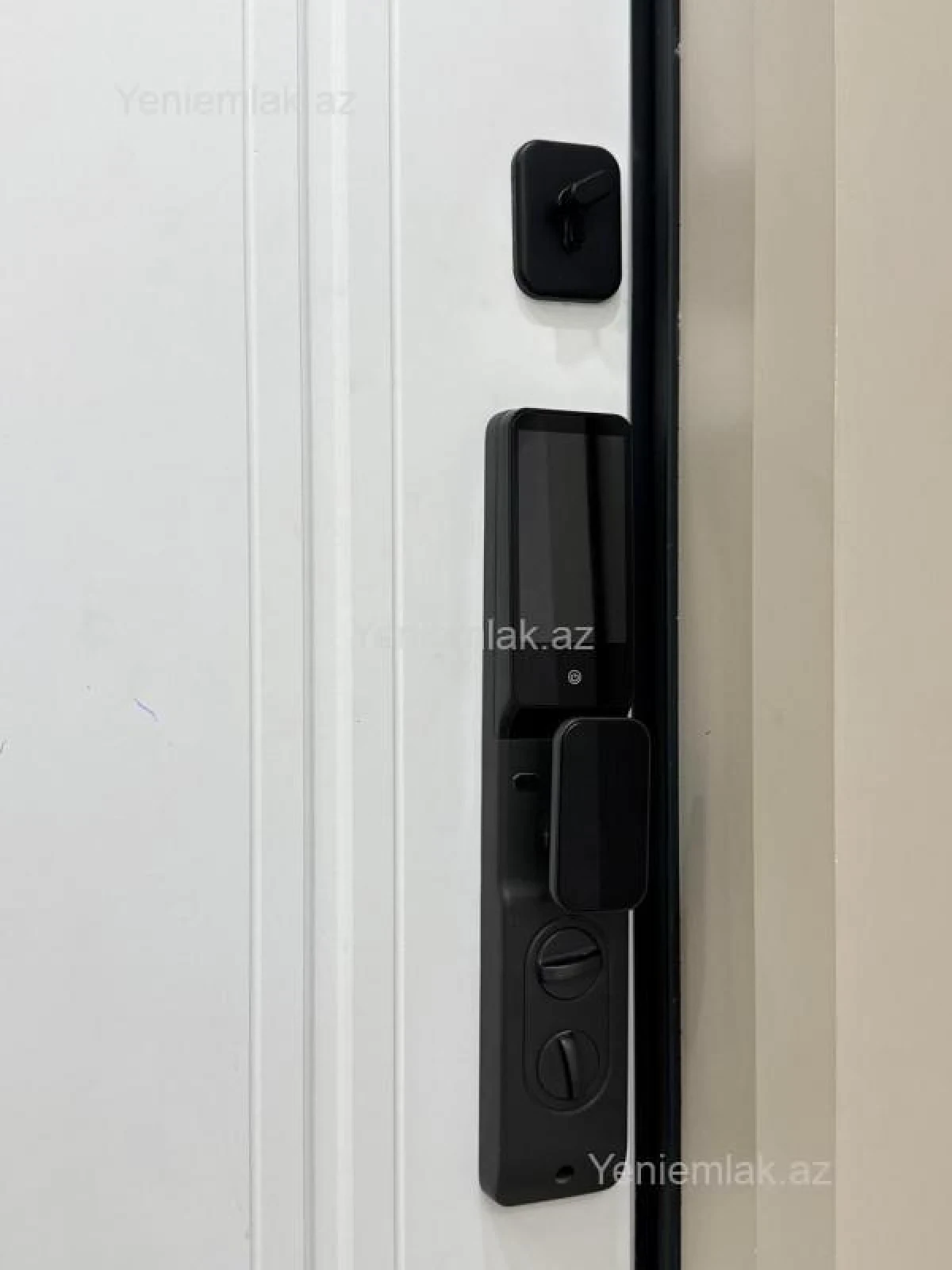 Satılır 2 otaqlı yeni tikili 76 m²