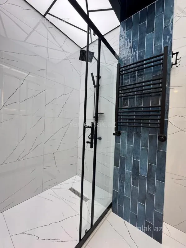 Satılır 2 otaqlı yeni tikili 76 m²