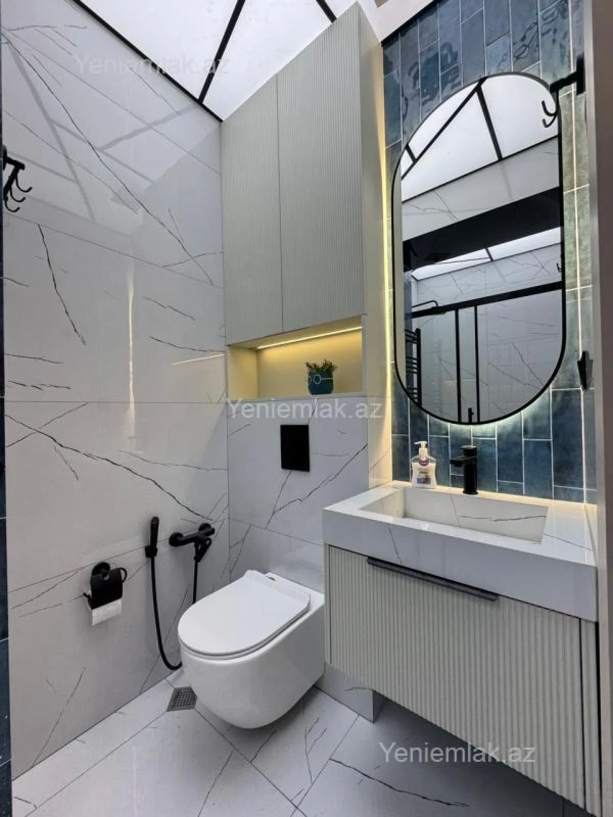 Satılır 2 otaqlı yeni tikili 76 m²