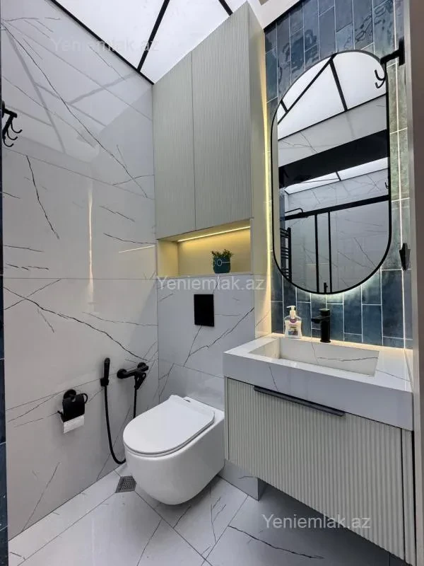 Satılır 2 otaqlı yeni tikili 76 m²