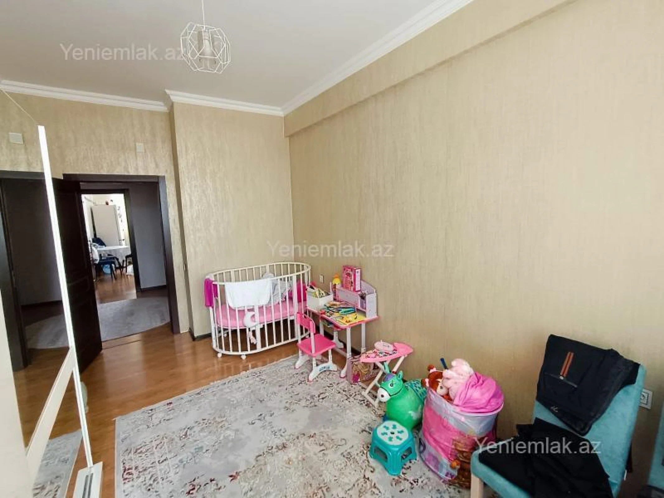 Satılır 4 otaqlı yeni tikili 111 m²