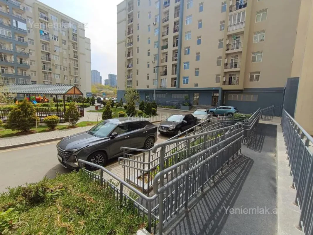 Satılır 4 otaqlı yeni tikili 111 m²