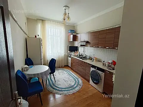 Satılır 4 otaqlı yeni tikili 111 m²
