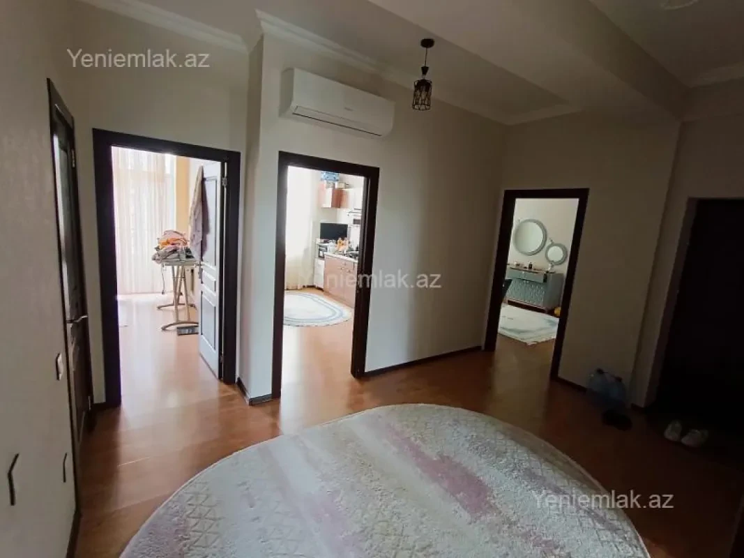 Satılır 4 otaqlı yeni tikili 111 m²