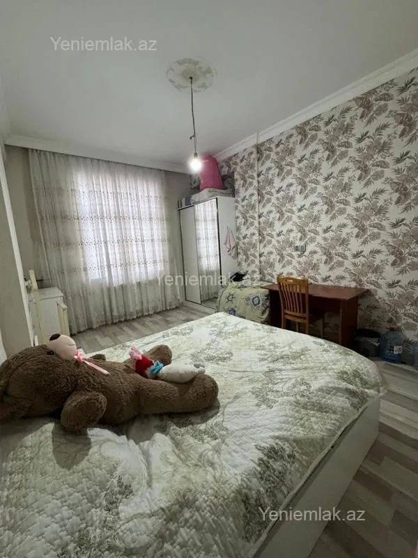 Satılır 3 otaqlı yeni tikili 105 m²