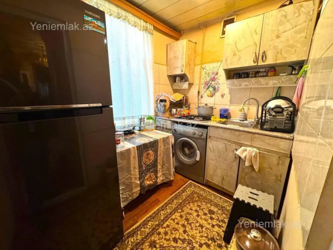 Satılır 3 otaqlı köhnə tikili 65 m²