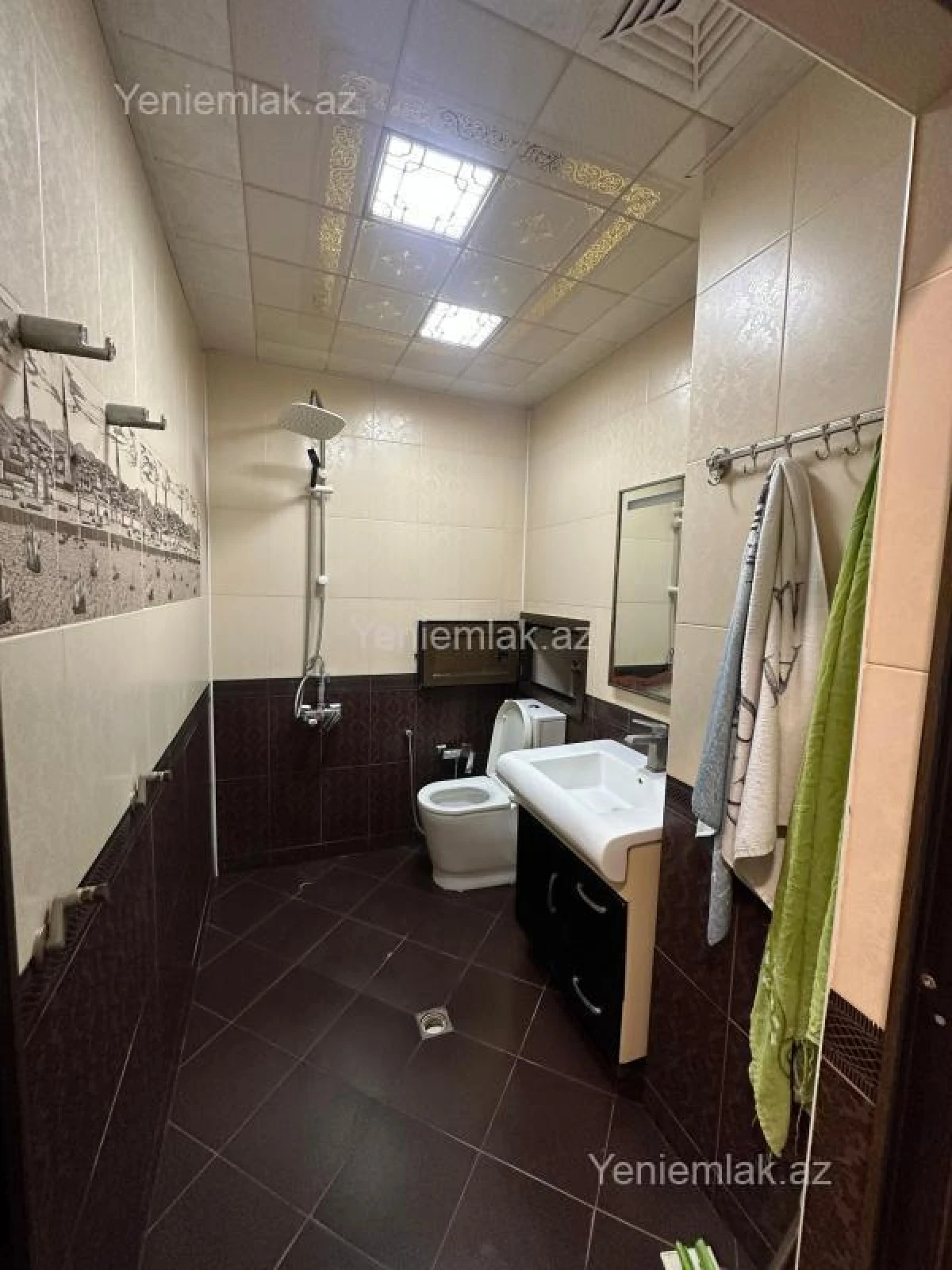 Satılır 3 otaqlı yeni tikili 75 m²