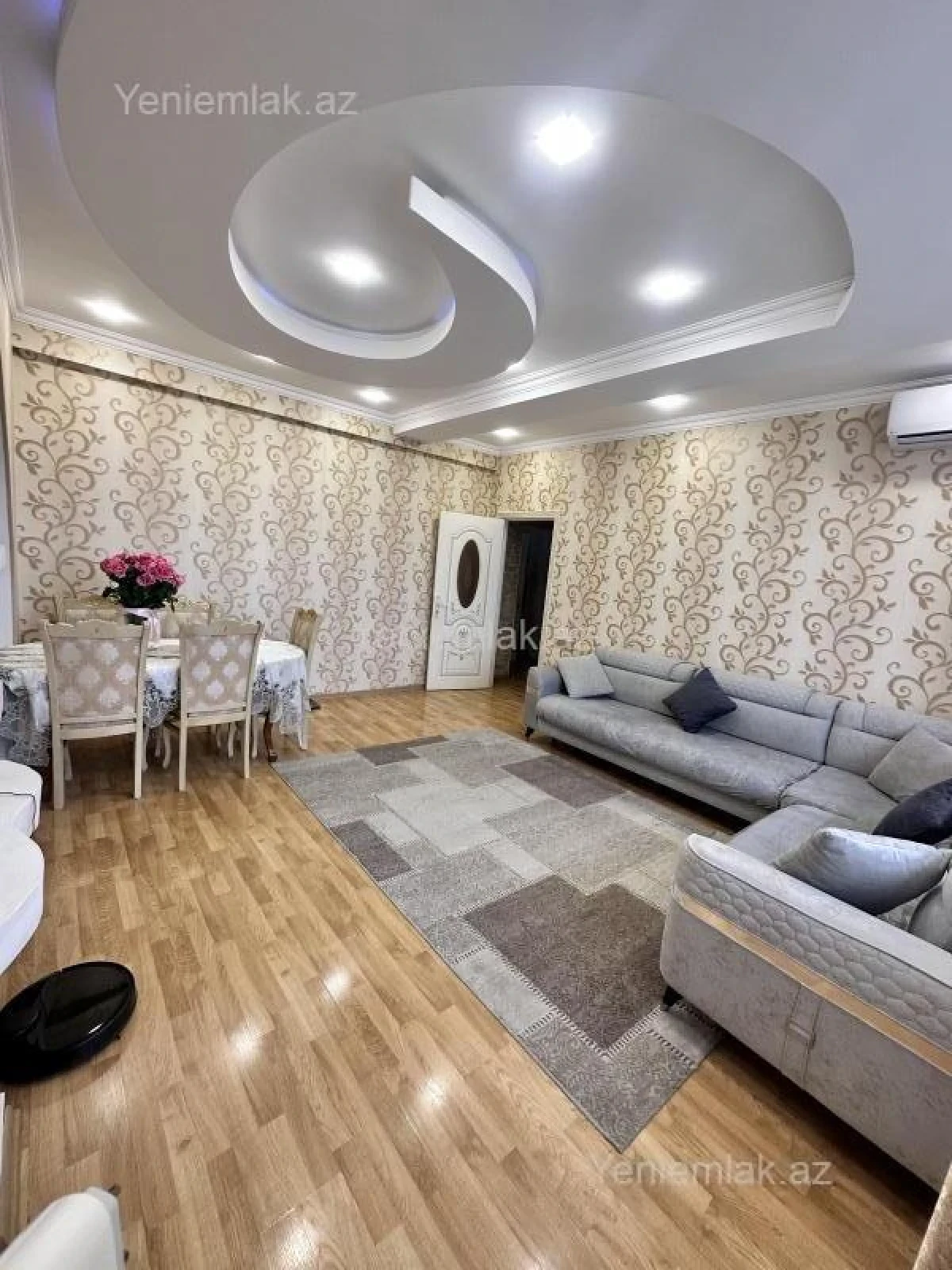 Satılır 3 otaqlı yeni tikili 75 m²