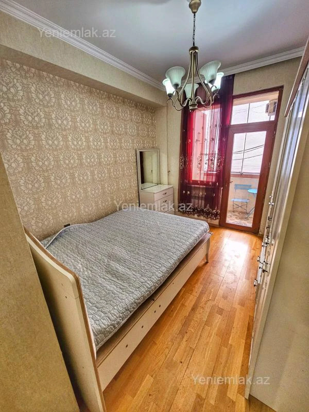 Satılır 2 otaqlı yeni tikili 50 m²