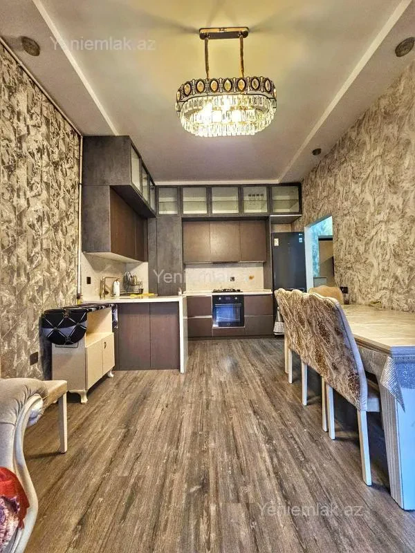 Satılır 2 otaqlı yeni tikili 50 m²