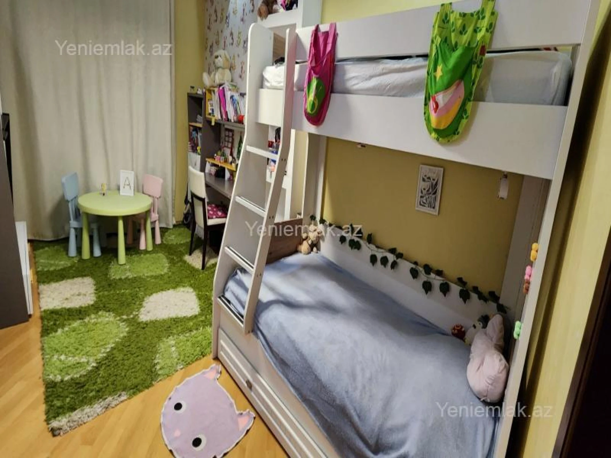 Satılır 3 otaqlı yeni tikili 150 m²