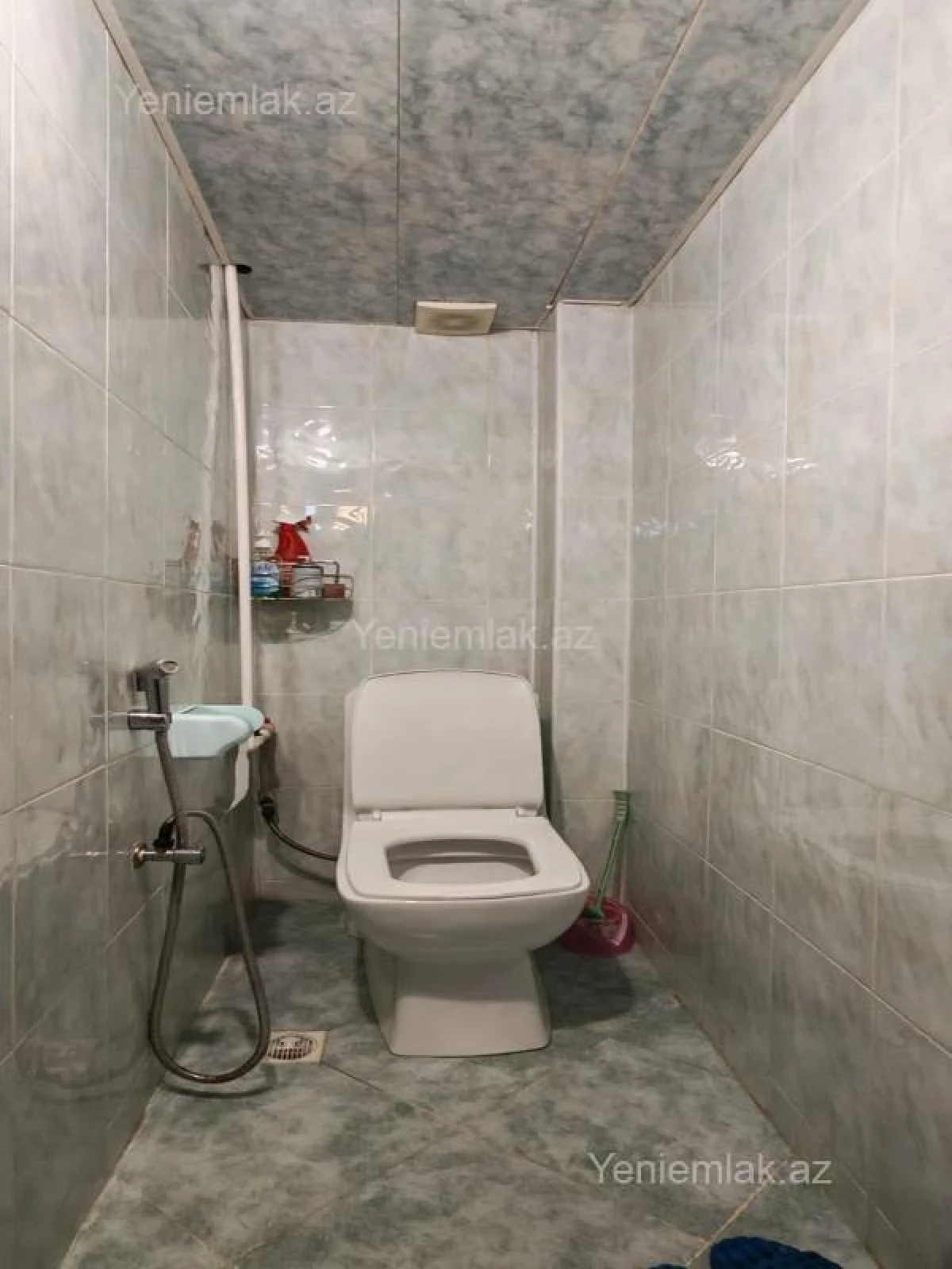 Satılır 3 otaqlı köhnə tikili 80 m²
