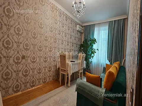Satılır 3 otaqlı köhnə tikili 80 m²