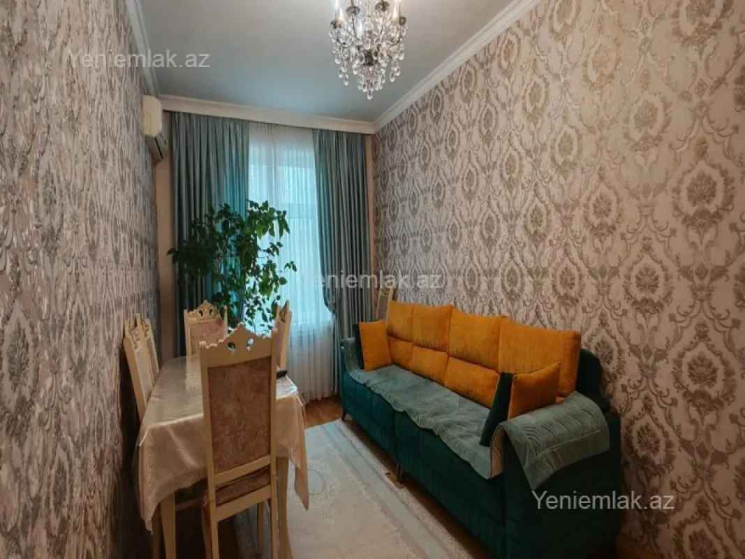 Satılır 3 otaqlı köhnə tikili 80 m²