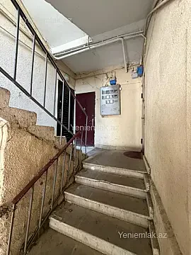 Satılır 2 otaqlı köhnə tikili 45 m²