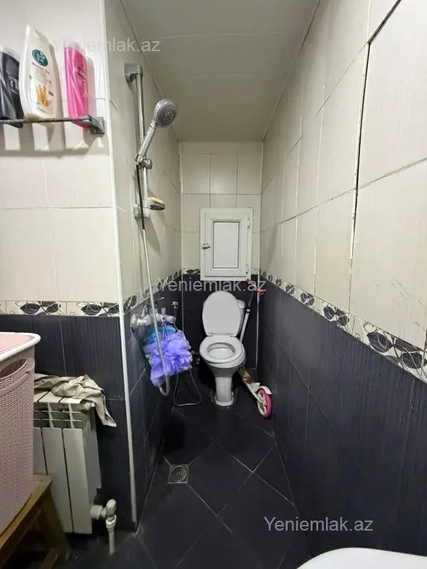Satılır 2 otaqlı köhnə tikili 45 m²
