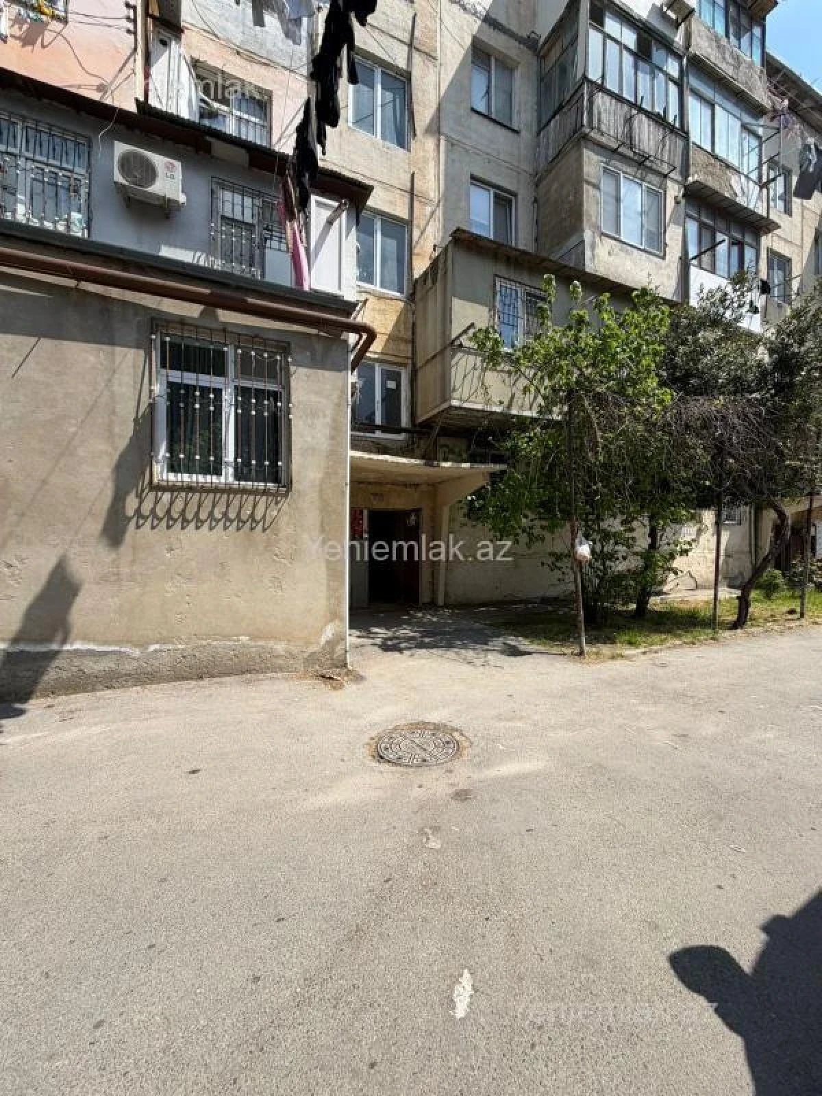 Satılır 2 otaqlı köhnə tikili 45 m²