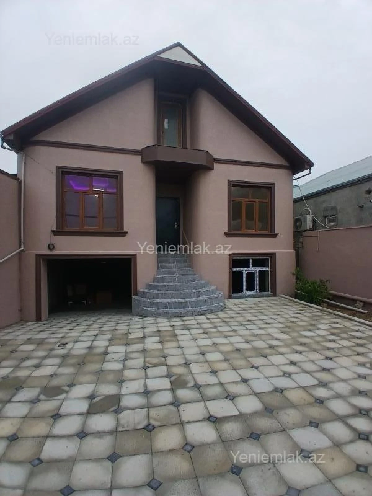 Satılır 4 otaqlı həyət evi 120 m²