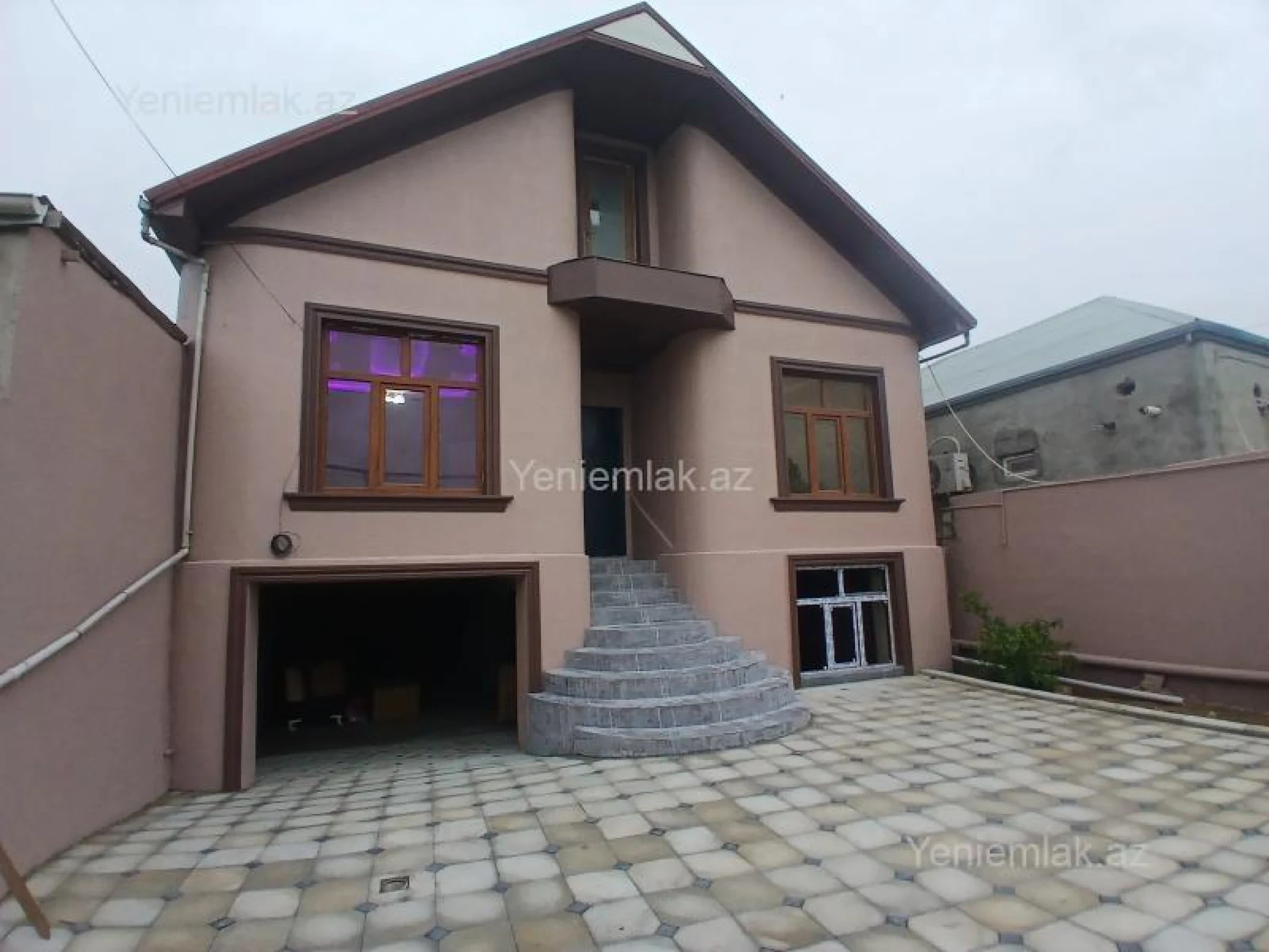 Satılır 4 otaqlı həyət evi 120 m²