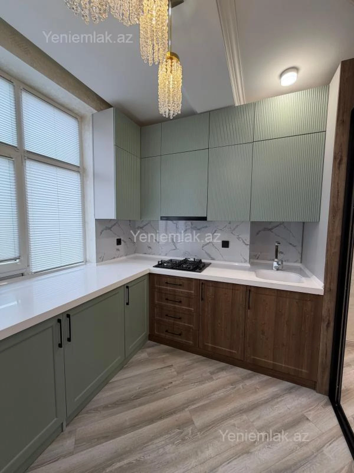 Satılır 3 otaqlı yeni tikili 90 m²
