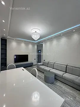 Satılır 3 otaqlı köhnə tikili 90 m²