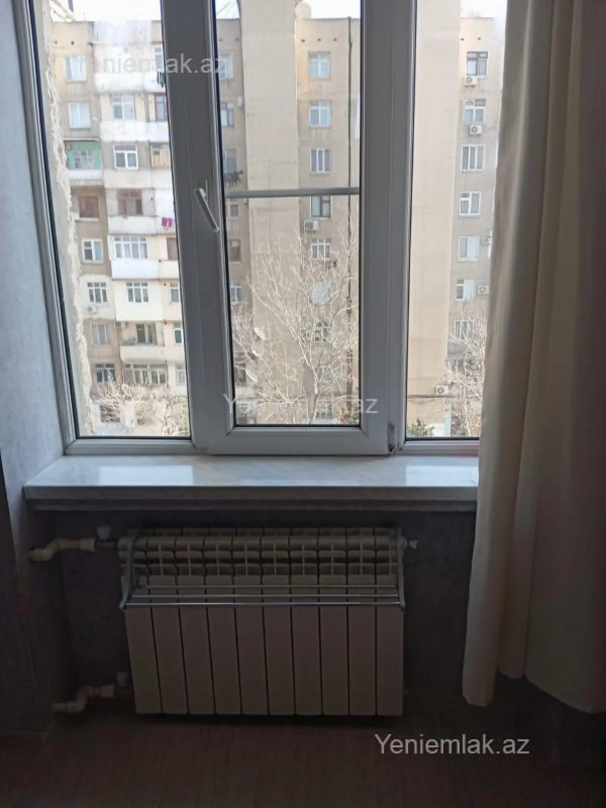 Satılır 3 otaqlı köhnə tikili 55 m²