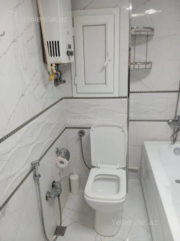 Satılır 3 otaqlı köhnə tikili 55 m²