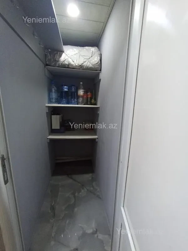 Satılır 3 otaqlı köhnə tikili 55 m²