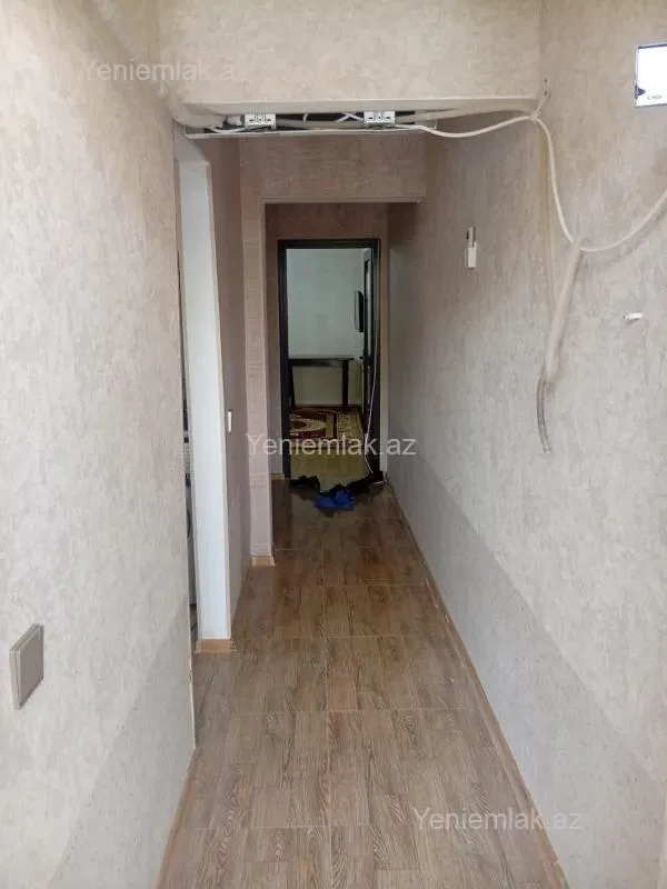 Satılır 2 otaqlı köhnə tikili 40 m²