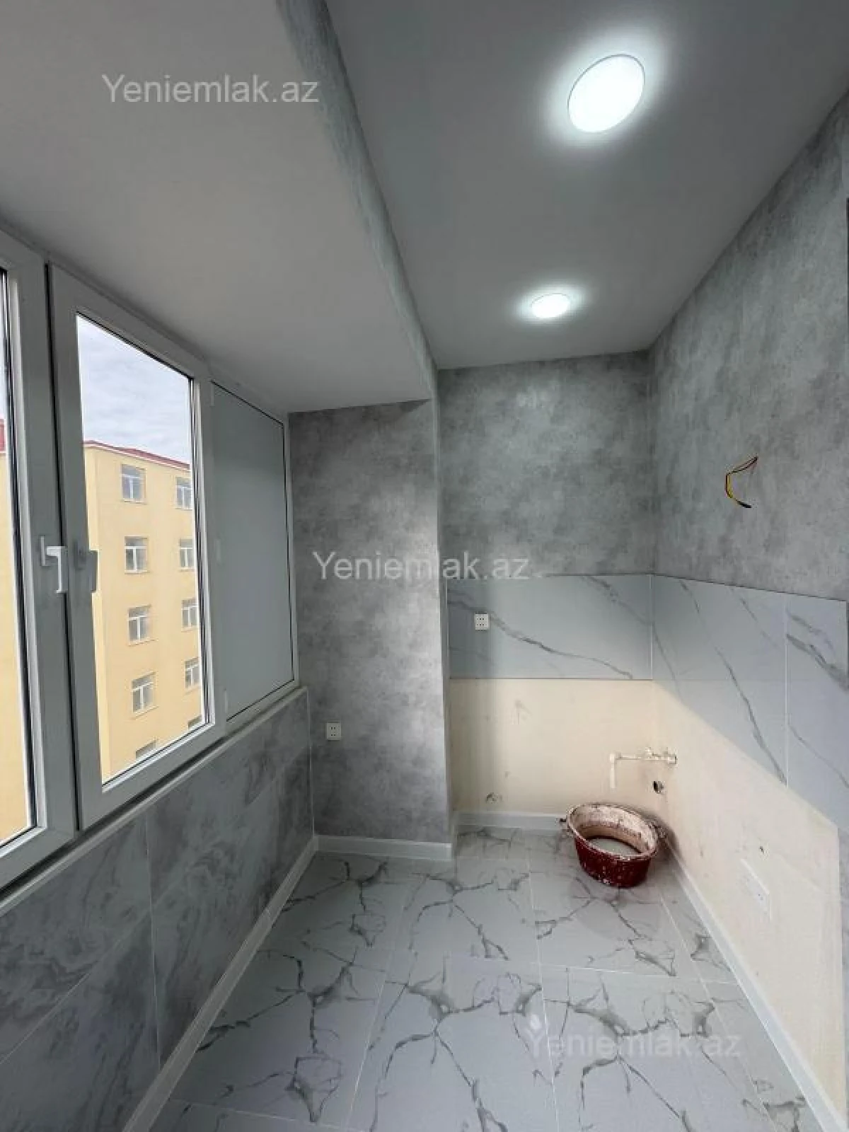 Satılır 3 otaqlı yeni tikili 54 m²