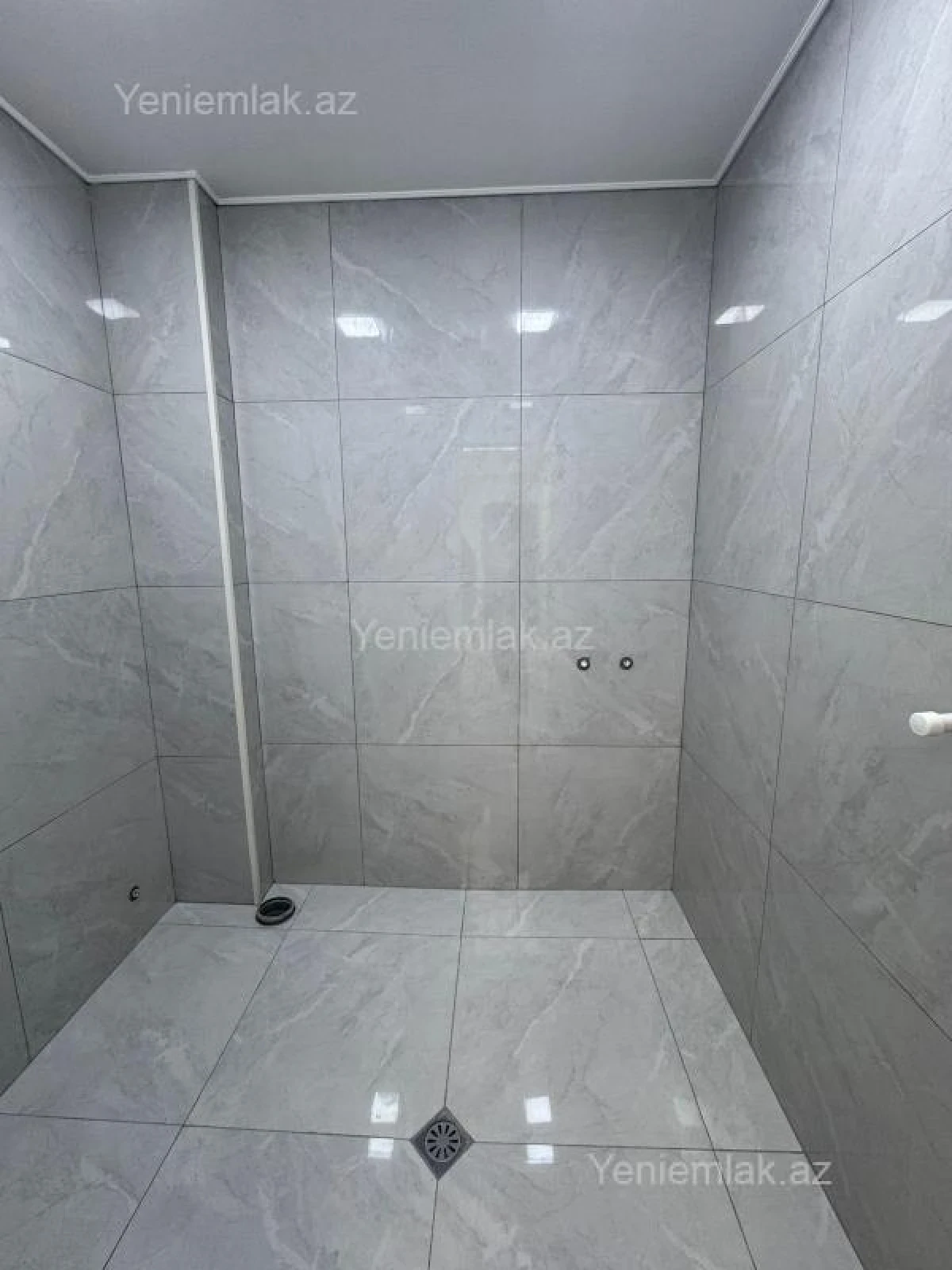 Satılır 3 otaqlı yeni tikili 54 m²