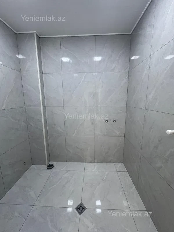 Satılır 3 otaqlı yeni tikili 54 m²