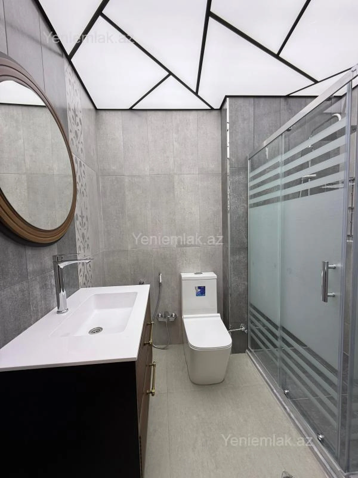 Satılır 3 otaqlı yeni tikili 87 m²