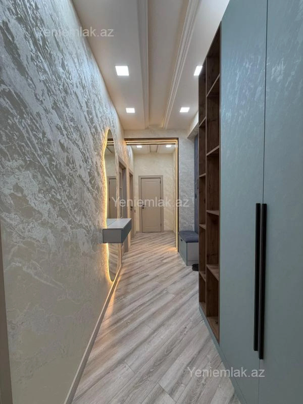 Satılır 3 otaqlı yeni tikili 87 m²