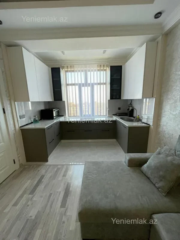 Satılır 3 otaqlı yeni tikili 68 m²