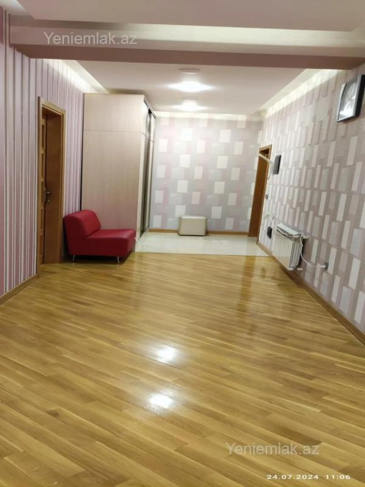 Satılır 3 otaqlı yeni tikili 150 m²